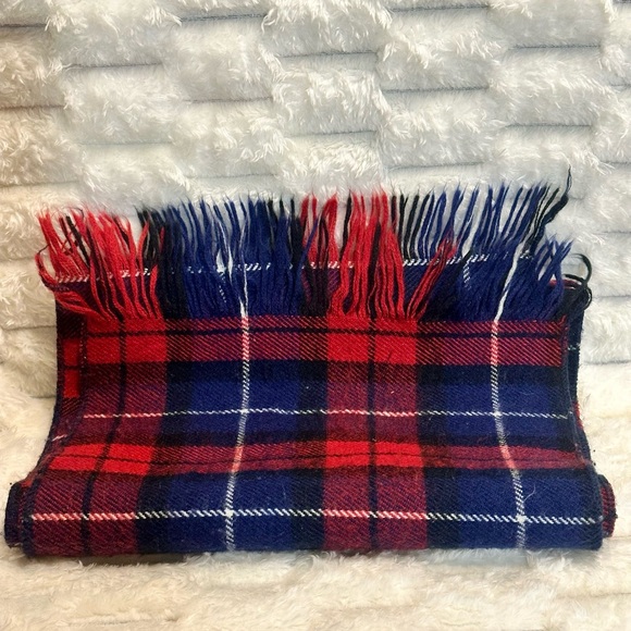 Women Vibrant Plaid Scarf with Fringe - Picture 5 of 5